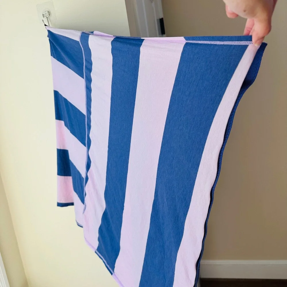 Lululemon Vinyasa Scarf Blue Pink Striped Snap Infinity Wrap‎ OS Athleisure